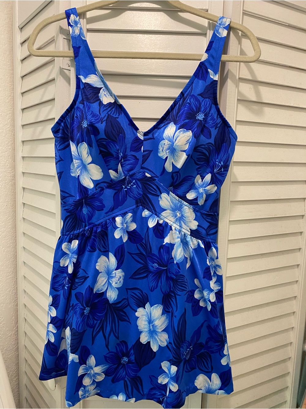 LE COVE Women’s “Hawaiian Hibiscus Swim Dress” Size 16 Blue/White Padded EUC